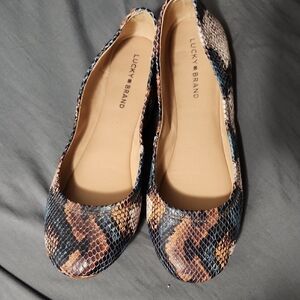 Lucky Brand Women's Snakeskin Pattern Flats. Size 10.